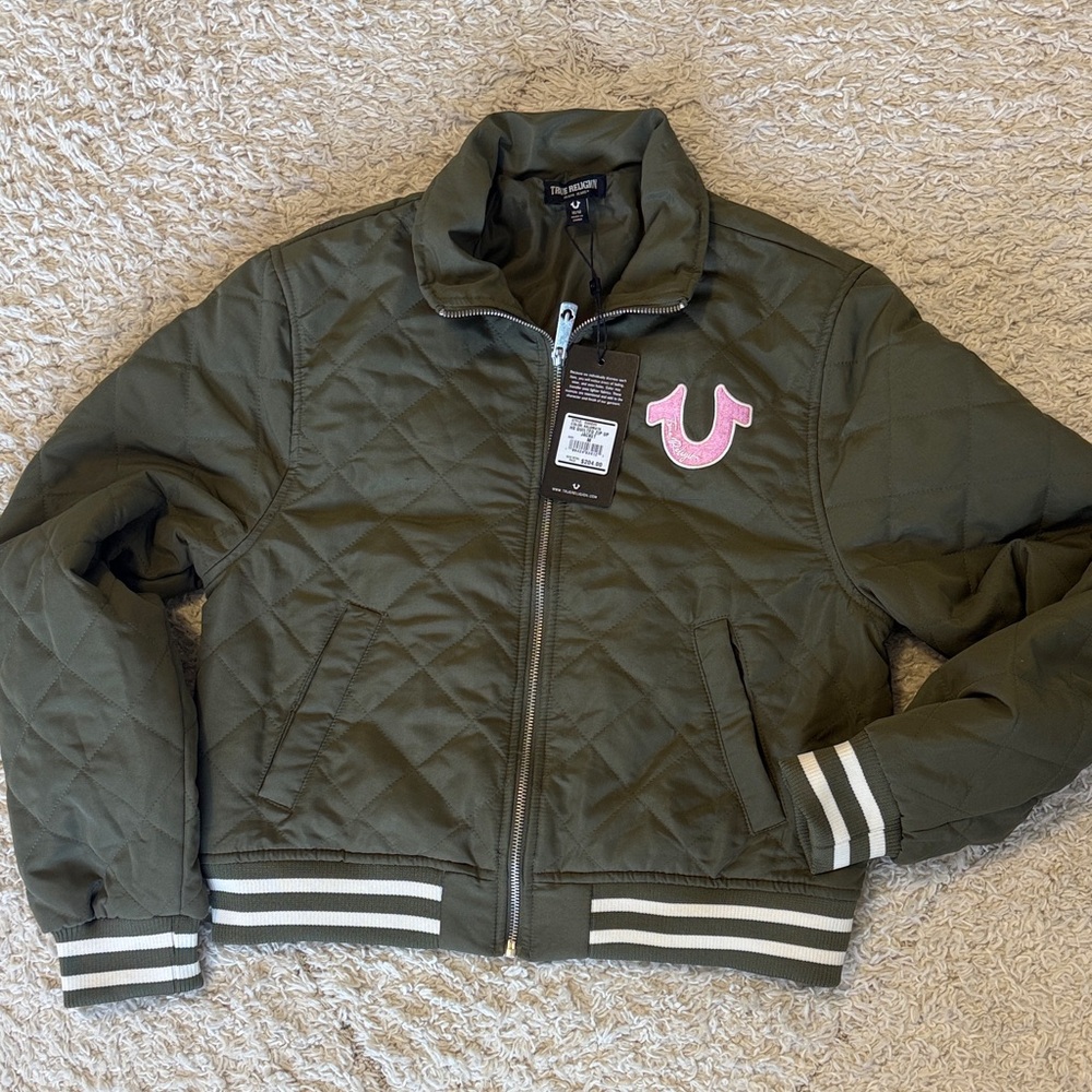 NWT True Religion Green Quilted Puffer Jacket. Size M